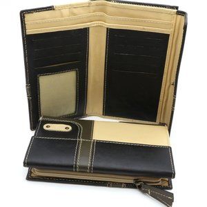 Bifold Black and Beige Wallet with Side Zipper